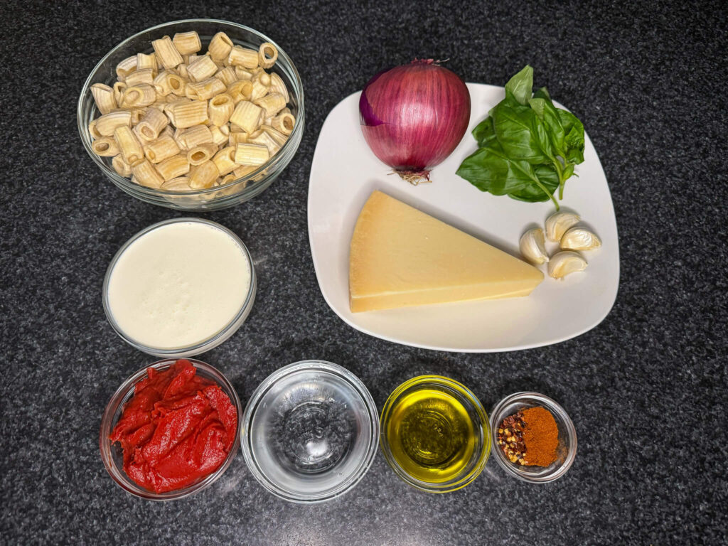 Vodka Rigatoni Ingredients